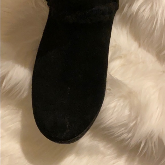Tory Burch sherpa boots - Picture 4 of 13
